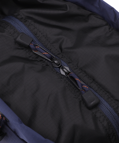 JOURNAL STANDARD relume(ジャーナルスタンダード レリューム)の「《WEB限定追加2》別注【CARIBOU MOUNTAINEERING】ライトパックトート(バックパック/リュック・レディース・ブラック・FREE)」の10枚目の写真