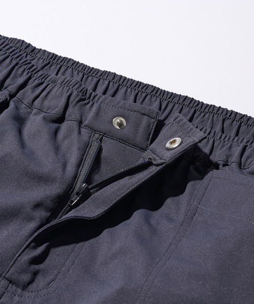 MAISON CLUB（メゾンクラブ）の「【MAISON CLUB】TACTICAL UTILITY SHORTS / タクティカルユーティリティショーツ　水陸両用/ストレッチ素材/速乾/UVカット/水着（その他パンツ・メンズ・グレー/ブラック・L/M）」の4枚目の写真