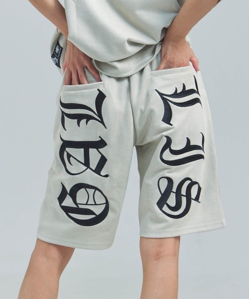 GALLIS ADDICTION(ガリスアディクション)の「GA Suede 刺繍 Shorts(その他パンツ・メンズ・ブラック/アイボリー/ブラック系2・L/M)」の2枚目の写真
