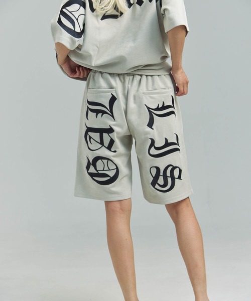 GALLIS ADDICTION(ガリスアディクション)の「GA Suede 刺繍 Shorts(その他パンツ・メンズ・ブラック/アイボリー/ブラック系2・L/M)」の4枚目の写真