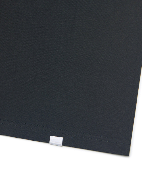 NOMANUAL(NOMANUAL)の「NM PLAIN CROP T-SHIRT - BLACK(Tシャツ/カットソー・レディース・その他・SMALL/MEDIUM/LARGE/X-LARGE)」の5枚目の写真