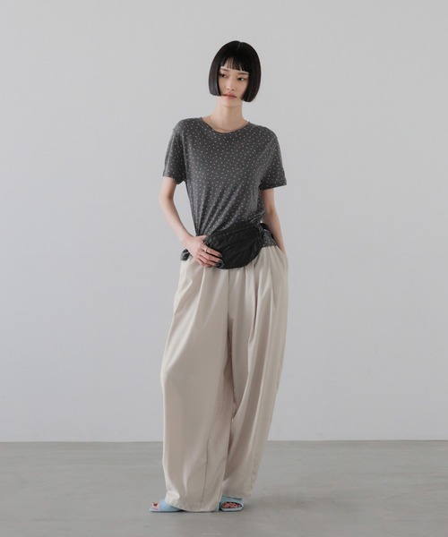 LOWRYS FARM(ローリーズファーム)の「アソートシアーTEE 638393(Tシャツ/カットソー・レディース・ブラック/ホワイト/チャコールグレー/ピンク/ブルー・FREE)」の18枚目の写真
