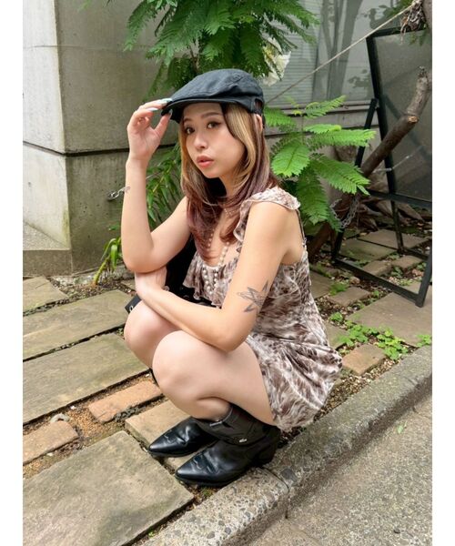 EVRIS(エヴリス)の「シアーフリルミニキャミワンピース 夏服(ワンピース・レディース・ブラック/ベージュ/グレー・FREE)」の8枚目の写真