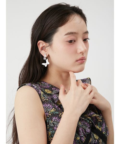 LILY BROWN(リリーブラウン)の「【LILY BROWN×ANNA SUI】バタフライスターピアス(ピアス(両耳用)・レディース・シルバー/ゴールド・F)」の19枚目の写真