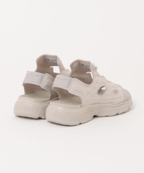 Reebok(リーボック)の「Reebok リーボック INSTAPUMP FURY SANDAL【超軽量】レディーススポーツサンダル(インスタポンプフューリーサンダル) 152083 100251113 ベージュ/チョーク(サンダル・レディース・アイボリー・23.0cm/24.0cm/25.0cm)」の2枚目の写真