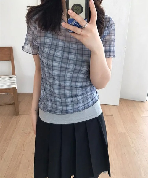 shyam inspiration（シャムインスピレーション）の「シアータイトチェックプリントTシャツ/メローフリル/半袖/シアートップス（Tシャツ/カットソー・レディース・グレー/アイボリー・F）」の15枚目の写真