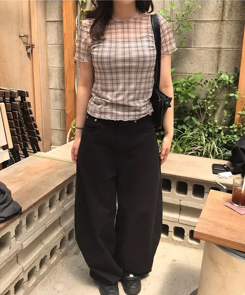 shyam inspiration（シャムインスピレーション）の「シアータイトチェックプリントTシャツ/メローフリル/半袖/シアートップス（Tシャツ/カットソー・レディース・グレー/アイボリー・F）」の20枚目の写真
