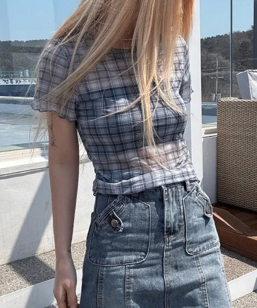 shyam inspiration（シャムインスピレーション）の「シアータイトチェックプリントTシャツ/メローフリル/半袖/シアートップス（Tシャツ/カットソー・レディース・グレー/アイボリー・F）」の12枚目の写真