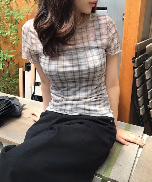 shyam inspiration（シャムインスピレーション）の「シアータイトチェックプリントTシャツ/メローフリル/半袖/シアートップス（Tシャツ/カットソー・レディース・グレー/アイボリー・F）」の17枚目の写真
