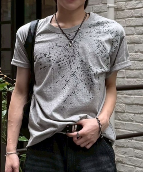 Chikashitsu +（チカシツプラス）の「【Chikashitsu +】sunshine printing crop tee (4color) / 【チカシツプラス】ウォッシュド半袖プリントTシャツ＜着用動画あり＞（Tシャツ/カットソー・メンズ・ネイビー/チャコール/ホワイト/グレー・ONE SIZE）」の5枚目の写真