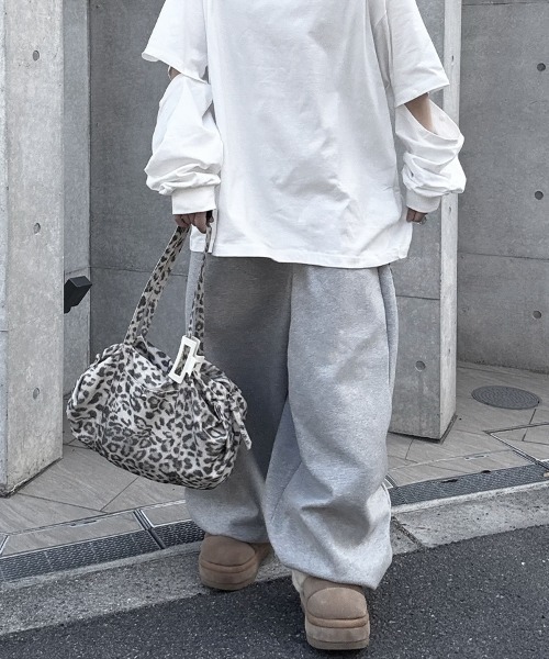 YACA(ヤーカ)の「Leopard Double Pocket Sweat PT/レオパードダブルポケットスウェットパンツ(スウェットパンツ・レディース・グレー/ブラック・FREE)」の8枚目の写真