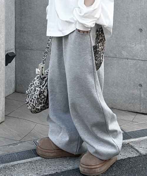 YACA(ヤーカ)の「Leopard Double Pocket Sweat PT/レオパードダブルポケットスウェットパンツ(スウェットパンツ・レディース・グレー/ブラック・FREE)」の10枚目の写真