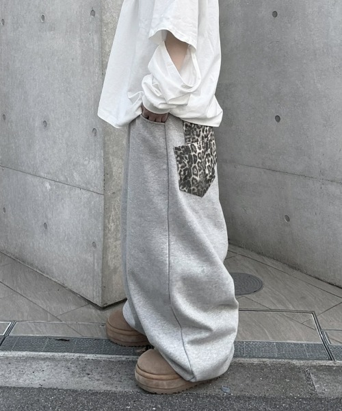 YACA(ヤーカ)の「Leopard Double Pocket Sweat PT/レオパードダブルポケットスウェットパンツ(スウェットパンツ・レディース・グレー/ブラック・FREE)」の12枚目の写真