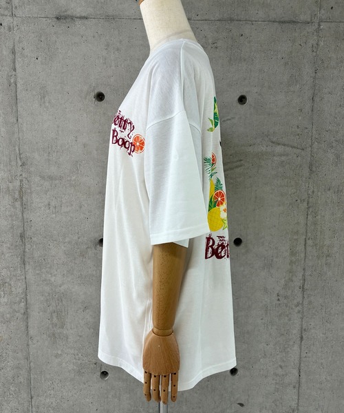 GLAMOROUS JANE（グラマラスジェーン）の「BETTY BOOPフルーツプリントTシャツ（Tシャツ/カットソー・レディース・モスグリーン/ブラック/オフホワイト・FREE）」の12枚目の写真