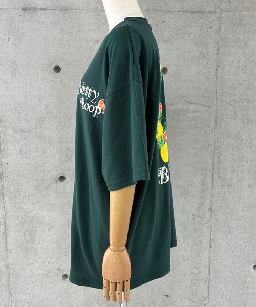 GLAMOROUS JANE（グラマラスジェーン）の「BETTY BOOPフルーツプリントTシャツ（Tシャツ/カットソー・レディース・モスグリーン/ブラック/オフホワイト・FREE）」の20枚目の写真