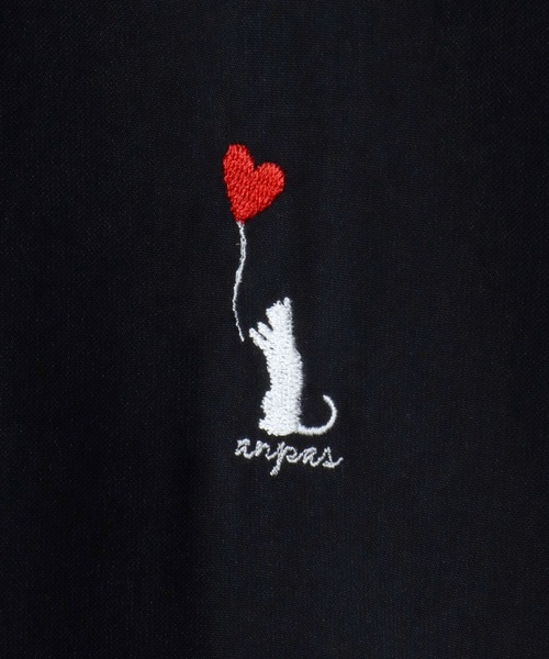SITRY(シトリー)の「Cat & Heart Embroidery Shirt/猫&ハート ワンポイント刺繍 ビッグシルエット 半袖シャツ(シャツ/ブラウス・メンズ・ブラック/ホワイト/ホワイト系その他2/ホワイト系その他3/ブラック系その他2/ブラック系その他3/ホワイト系その他/ブラック系その他・M/L)」の14枚目の写真