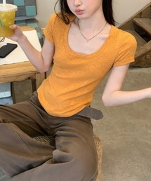 U-neck slim tee