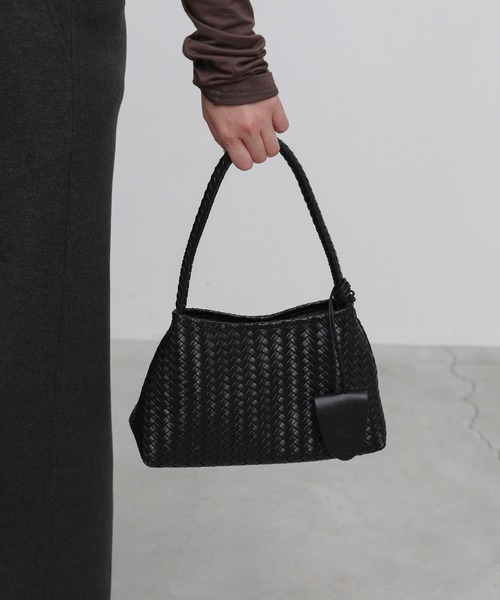 select MOCA(セレクトモカ)の「【3点セット】編み込みワンハンドルショルダーバッグ(ショルダーバッグ・レディース・ブラウン/ライトベージュ/ブラック・FREE)」の9枚目の写真