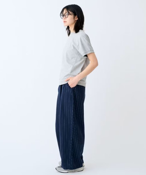 THREE FIFTY STANDARD(スリーフィフティースタンダード)の「THREE FIFTY STANDARD 汗じみ軽減機能付き切り替えデザインTシャツ(Tシャツ/カットソー・レディース・ベージュ/チャコールグレー/杢グレー・M/L/LL)」の8枚目の写真