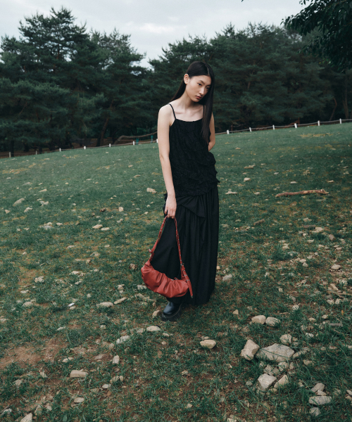 FLAREUP(フレアアップ)の「Draped Leather Bag (FL-745_Red)(ショルダーバッグ・レディース・レッド・OS)」の7枚目の写真