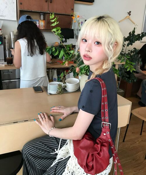 FLAREUP(フレアアップ)の「Draped Leather Bag (FL-745_Red)(ショルダーバッグ・レディース・レッド・OS)」の14枚目の写真