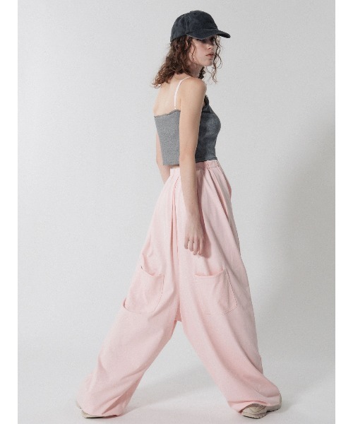 ELCHELE(エルチェレ)の「BALLOON DEEP RISE PANTS(その他パンツ・レディース・マルチ/ベビーピンク・36/38)」の18枚目の写真