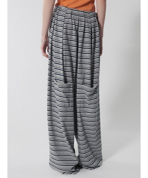 ELCHELE(エルチェレ)の「BALLOON DEEP RISE PANTS(その他パンツ・レディース・マルチ/ベビーピンク・36/38)」の13枚目の写真