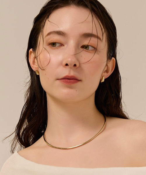 Phoebe(フィービィー)の「【金属アレルギー対応】【痛くないシリーズ】パフメタルライトフィットイヤリング/ニッケルフリー 小ぶりイヤリング ぷっくり(イヤリング・レディース・イエローゴールド/シルバー・FREE)」の7枚目の写真