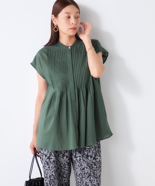 GALLORIA(ギャローリア)の「インド綿ピンタックフレンチシャツ(シャツ/ブラウス・レディース・ホワイト/グリーン/ブラウン・LL/L/S/M)」の1枚目の写真