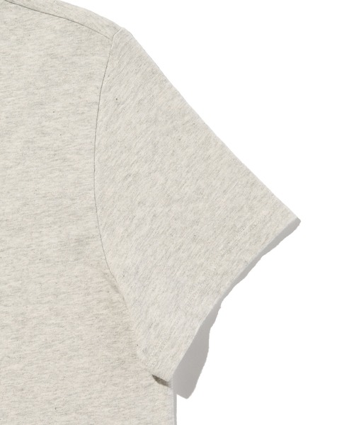 Levi's(リーバイス)の「Levi's/リーバイス スラブTシャツ(Tシャツ/カットソー・レディース・グレー・M/S/XS)」の7枚目の写真