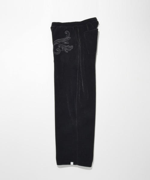 SUPERTHANKS(スーパーサンクス)の「<オリジナル刺繍>ストレッチコーデュロイサイドタックバルーンパンツStretch corduroy Side-tuck balloon pants(その他パンツ・メンズ・ブラック/チャコールグレー・L/M/S)」の5枚目の写真