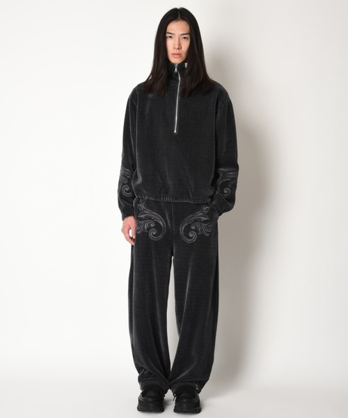 SUPERTHANKS(スーパーサンクス)の「<オリジナル刺繍>ストレッチコーデュロイサイドタックバルーンパンツStretch corduroy Side-tuck balloon pants(その他パンツ・メンズ・ブラック/チャコールグレー・L/M/S)」の7枚目の写真