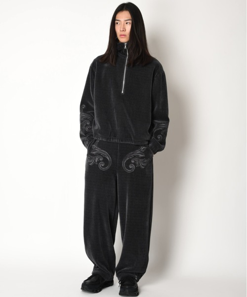 SUPERTHANKS(スーパーサンクス)の「<オリジナル刺繍>ストレッチコーデュロイサイドタックバルーンパンツStretch corduroy Side-tuck balloon pants(その他パンツ・メンズ・ブラック/チャコールグレー・L/M/S)」の9枚目の写真