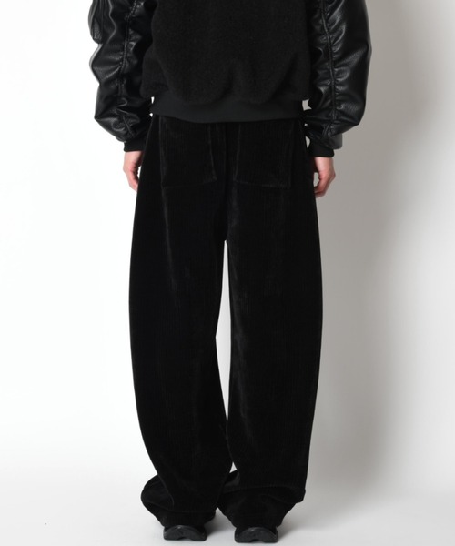 SUPERTHANKS(スーパーサンクス)の「<オリジナル刺繍>ストレッチコーデュロイサイドタックバルーンパンツStretch corduroy Side-tuck balloon pants(その他パンツ・メンズ・ブラック/チャコールグレー・L/M/S)」の17枚目の写真
