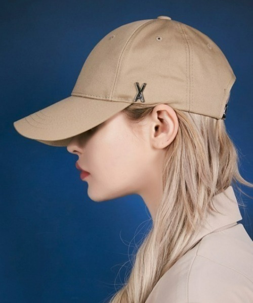 VARZAR(バザール)の「VARZAR(バザール)/Stud logo over fit ball cap/スタッズ ロゴ オーバーフィット ベースボール キャップ(キャップ・レディース・ネイビー/ベージュ/ブラック/ホワイト・FREE)」の3枚目の写真