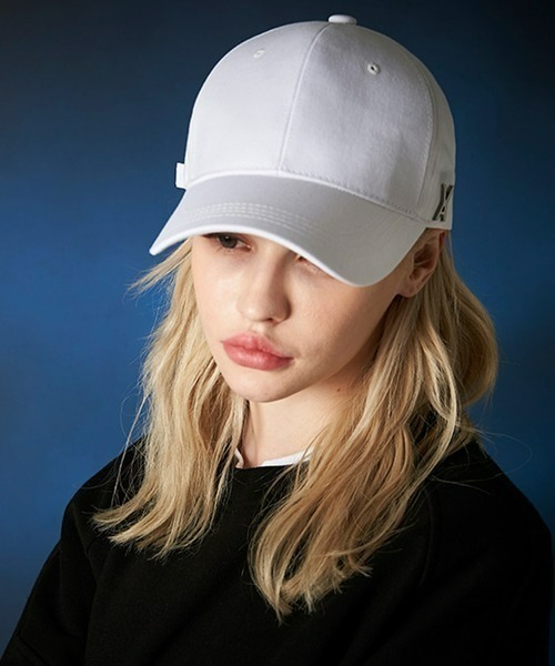 VARZAR(バザール)の「VARZAR(バザール)/Stud logo over fit ball cap/スタッズ ロゴ オーバーフィット ベースボール キャップ(キャップ・レディース・ネイビー/ベージュ/ブラック/ホワイト・FREE)」の8枚目の写真