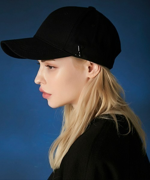 VARZAR(バザール)の「VARZAR(バザール)/Stud logo over fit ball cap/スタッズ ロゴ オーバーフィット ベースボール キャップ(キャップ・レディース・ネイビー/ベージュ/ブラック/ホワイト・FREE)」の15枚目の写真
