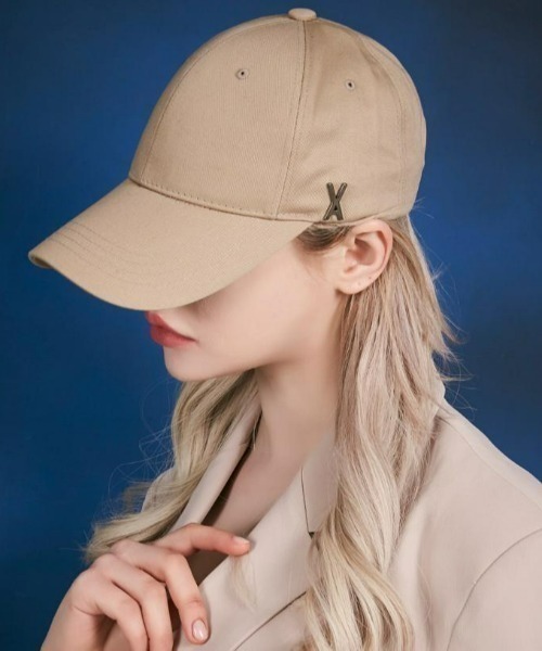 VARZAR(バザール)の「VARZAR(バザール)/Stud logo over fit ball cap/スタッズ ロゴ オーバーフィット ベースボール キャップ(キャップ・レディース・ネイビー/ベージュ/ブラック/ホワイト・FREE)」の22枚目の写真