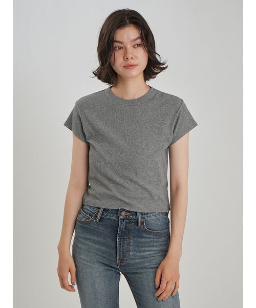 Mila Owen(ミラオーウェン)の「強撚シアーフライスちびTシャツ(Tシャツ/カットソー・レディース・グレー/ブラック/ベージュ/ホワイト・F)」の12枚目の写真