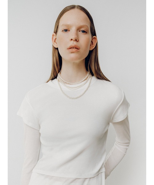 Mila Owen(ミラオーウェン)の「強撚シアーフライスちびTシャツ(Tシャツ/カットソー・レディース・グレー/ブラック/ベージュ/ホワイト・F)」の2枚目の写真