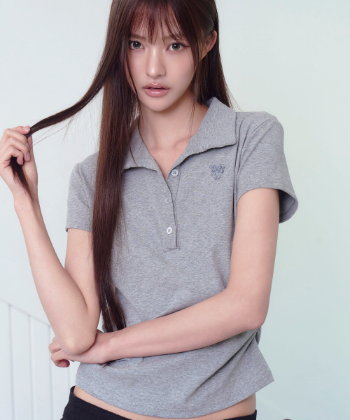 THE GREEN LAB（ザグリーンラボ）の「サイドシャーリングカラー半袖Tシャツ[メランジグレー]（ポロシャツ・レディース・その他・FREE）」の2枚目の写真