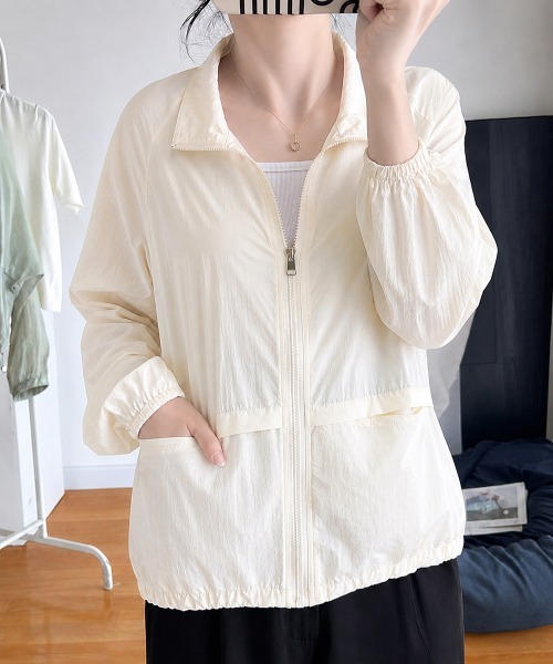 Miniministore(ミニミニストア)の「シアーパーカー羽織りジップアップブルゾン(カーディガン/ボレロ・レディース・ライトブルー/ピンク/アイボリー・FREE)」の4枚目の写真
