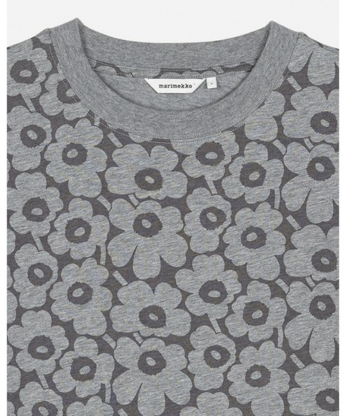 marimekko(マリメッコ)の「Sekunti Unikko / shirt(Tシャツ/カットソー・レディース・ライトグレー・X-SMALL/SMALL/MEDIUM)」の7枚目の写真