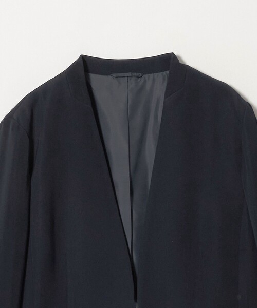 A DAY IN THE LIFE UNITED ARROWS(アデイインザライフユナイテッドアローズ)の「ダブルクロス Vネックジャケット ‐セットアップ対応・ウォッシャブル‐<A DAY IN THE LIFE>(ノーカラージャケット・レディース・ネイビー/ブラック/ダークグレー・38/40/36)」の8枚目の写真