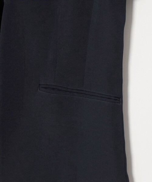 A DAY IN THE LIFE UNITED ARROWS(アデイインザライフユナイテッドアローズ)の「ダブルクロス Vネックジャケット ‐セットアップ対応・ウォッシャブル‐<A DAY IN THE LIFE>(ノーカラージャケット・レディース・ネイビー/ブラック/ダークグレー・38/40/36)」の10枚目の写真