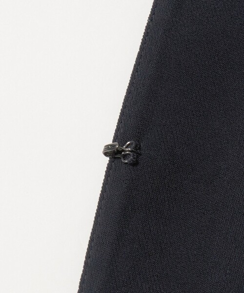 A DAY IN THE LIFE UNITED ARROWS(アデイインザライフユナイテッドアローズ)の「ダブルクロス Vネックジャケット ‐セットアップ対応・ウォッシャブル‐<A DAY IN THE LIFE>(ノーカラージャケット・レディース・ネイビー/ブラック/ダークグレー・38/40/36)」の12枚目の写真