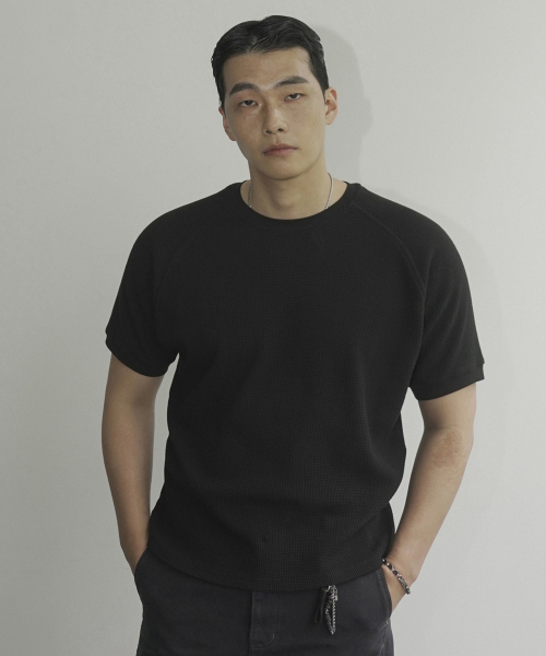 SIIIIDO(シド)の「COMMODUS HALF T SHIRT(BLACK)(Tシャツ/カットソー・メンズ・その他・2/3)」の1枚目の写真