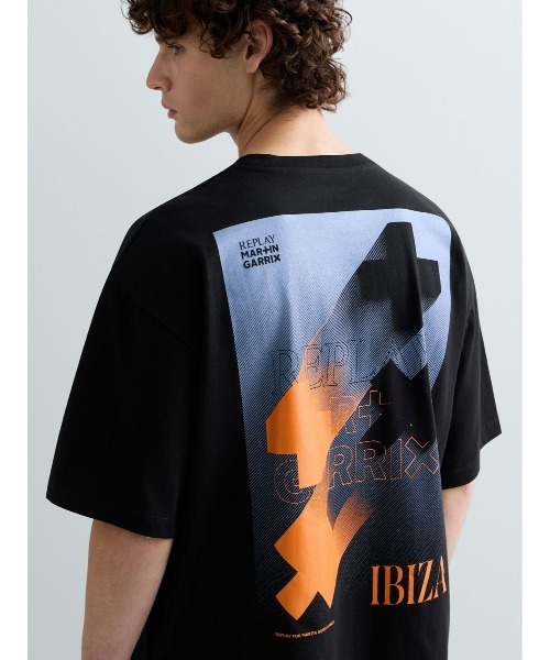 REPLAY(リプレイ)の「REPLAY × MARTIN GARRIX グラフィックTEE IBIZA(Tシャツ/カットソー・メンズ・ブラック/ホワイト・LARGE/MEDIUM)」の2枚目の写真