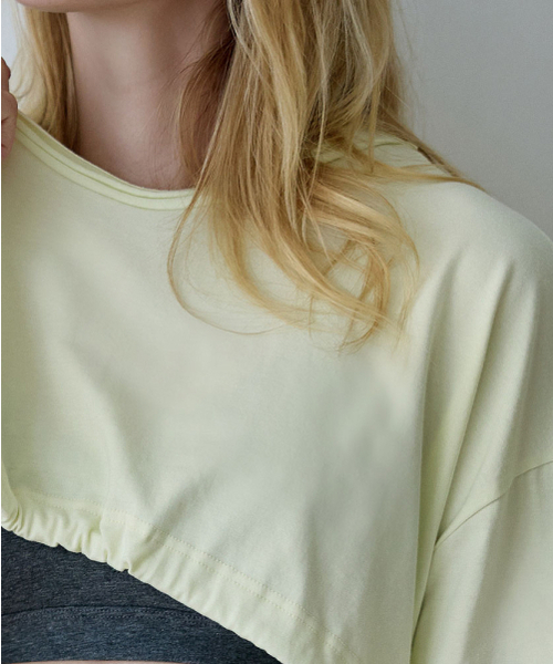 DEVIWEAR（デヴィウェア）の「LOOXP シャーリング クロップド DEVI-T0159-クリームレモン（Tシャツ/カットソー・レディース・レモンイエロー・FREE）」の4枚目の写真