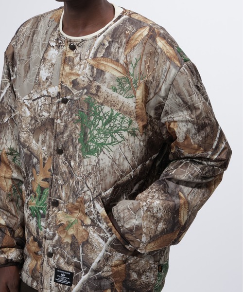 Alpha Industries(アルファインダストリーズ)の「Alpha Industries/アルファ インダストリーズ/CAMO REED RELAXED FIT LINER/カモ リード リラックスフィットライナー(ノーカラージャケット・メンズ・カモフラージュ・2XL/XL/L/M/S/XS)」の5枚目の写真